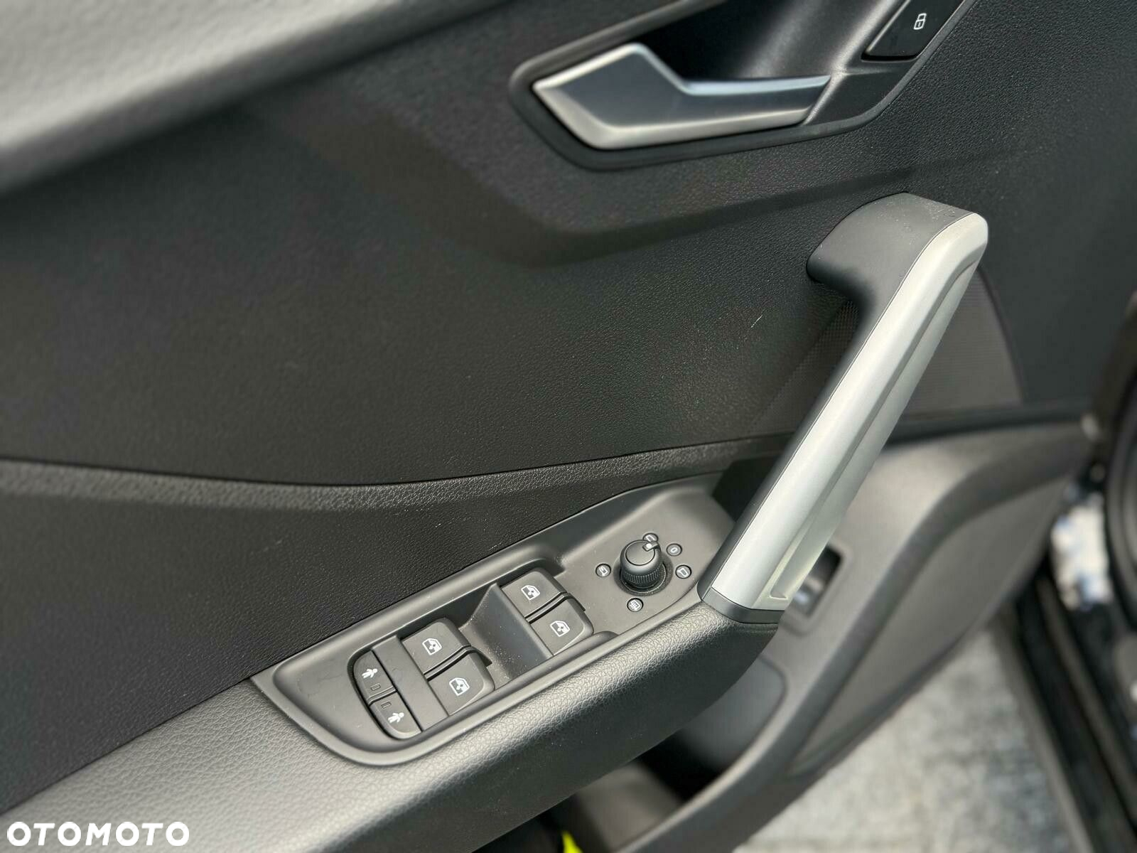 Audi Q2 35 TFSI Advanced S tronic - 24