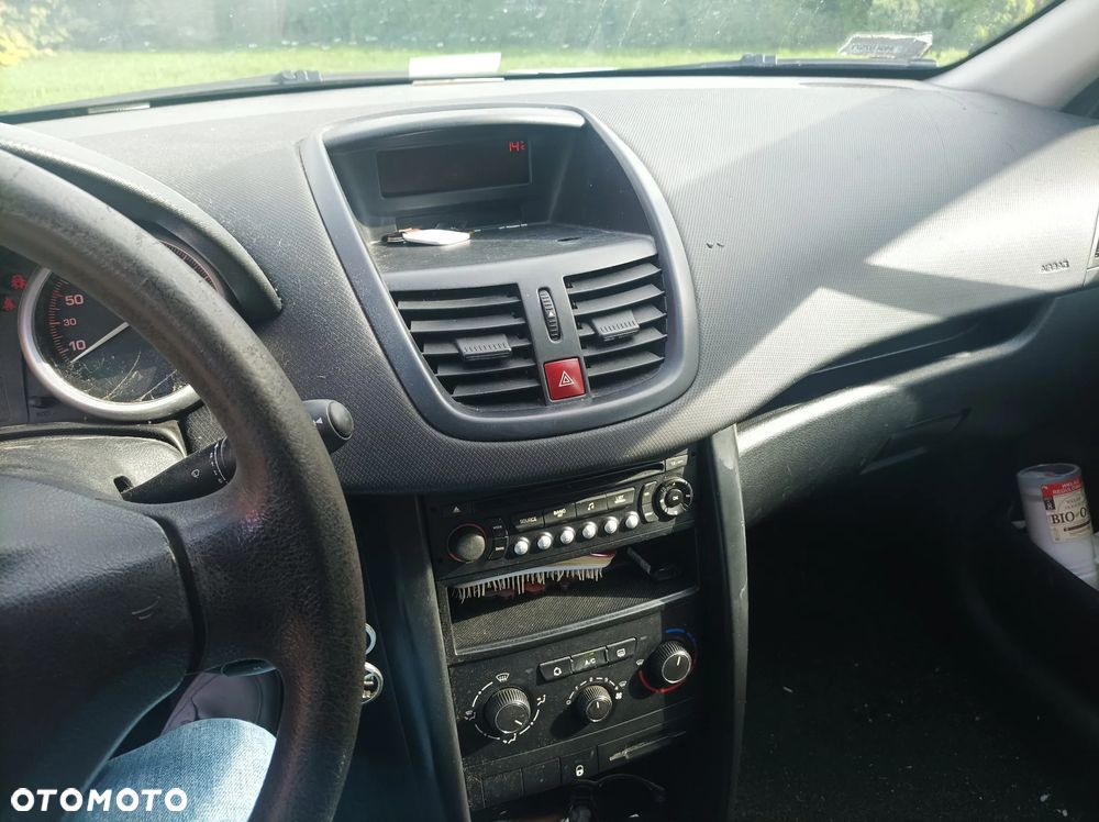Peugeot 207 1.4 HDi Presence - 1