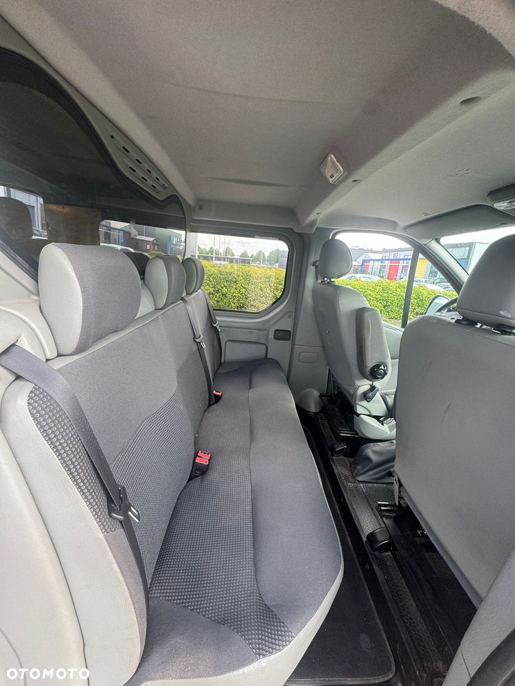 Opel Vivaro - 19