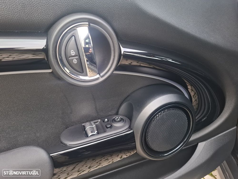 MINI 3 Portas Cooper SE Yours - 31