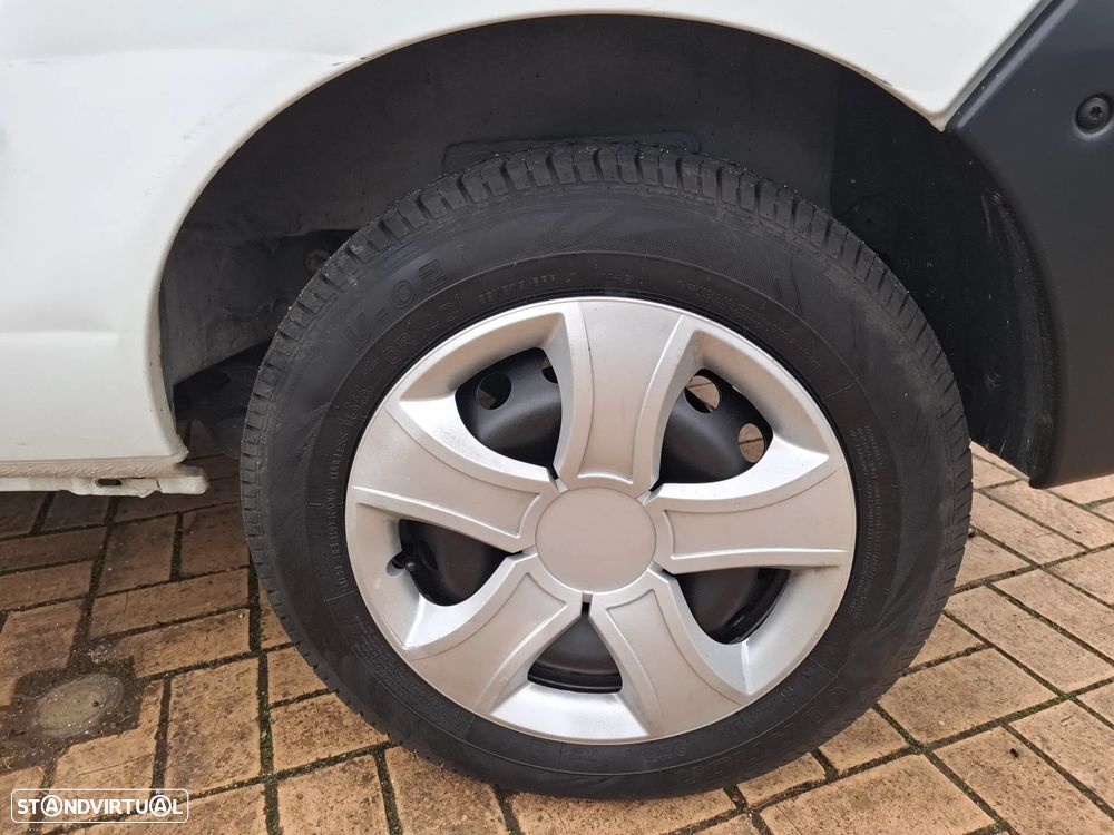 Renault KANGOO 1.5 DCI - 7