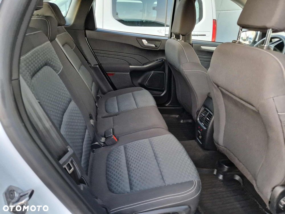 Ford Kuga 1.5 EcoBlue FWD Titanium - 35