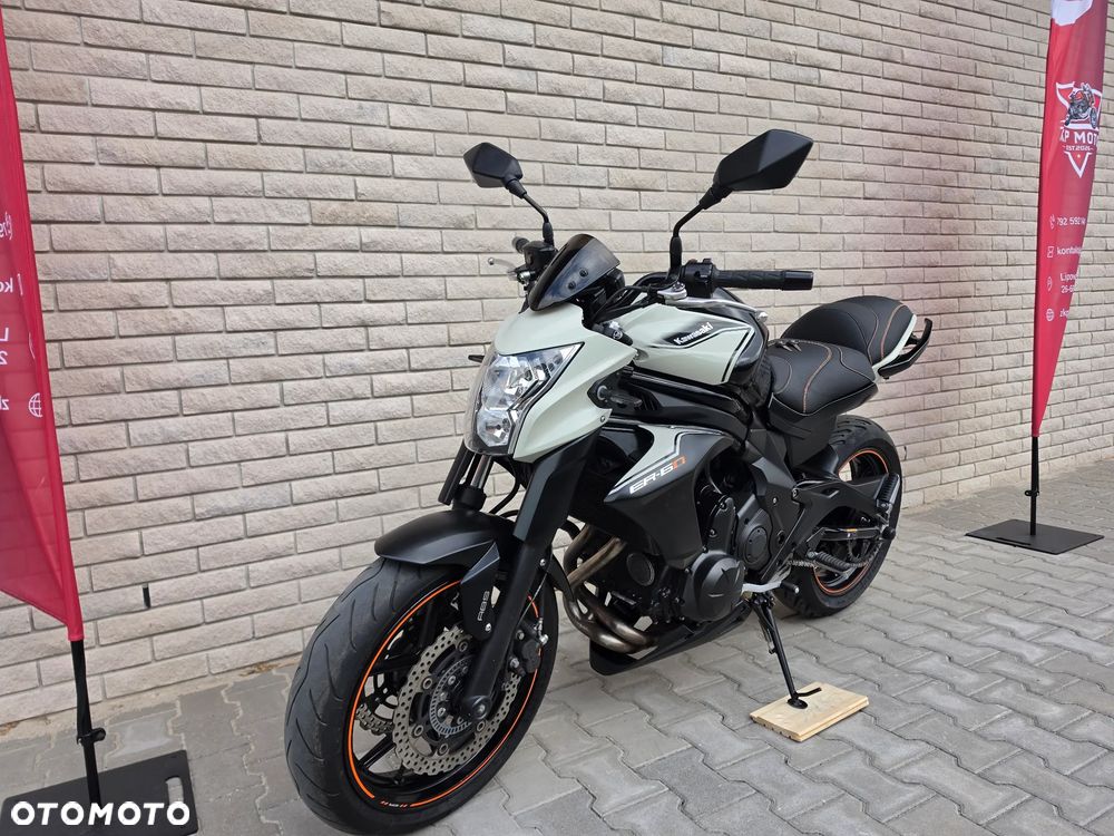 Kawasaki ER - 7