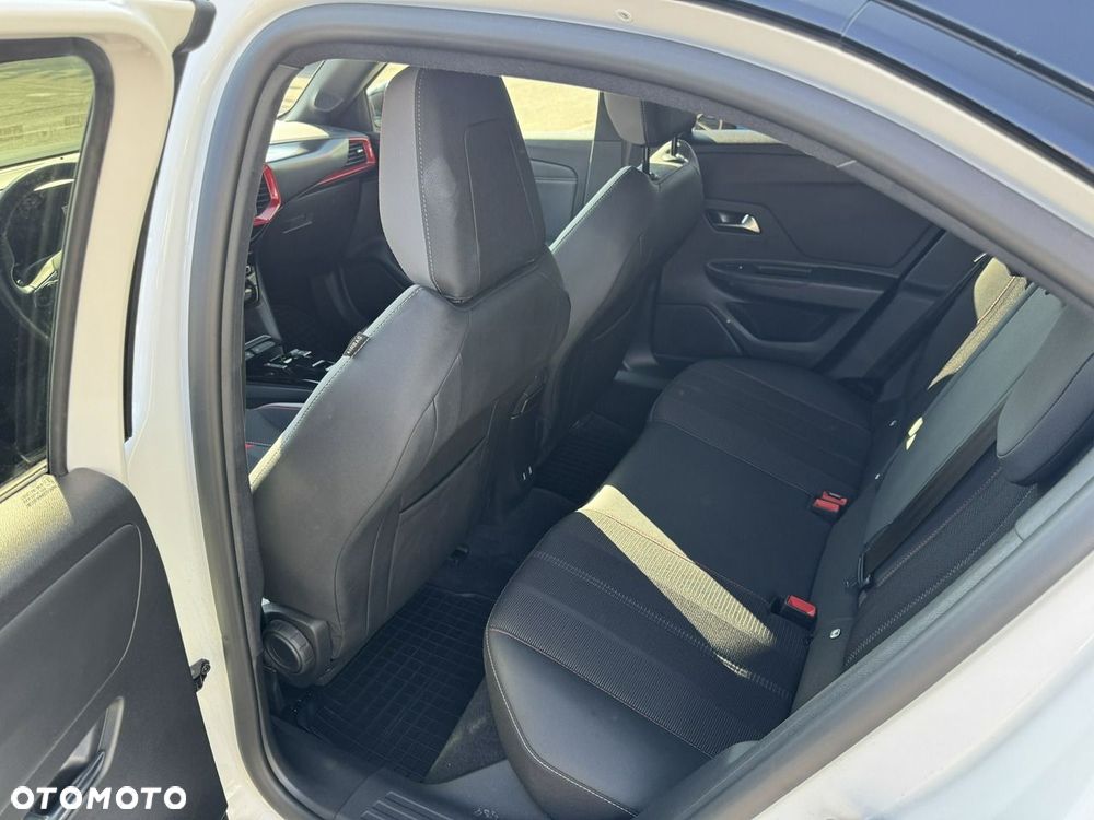 Opel Mokka 1.2 T GS Line S&S - 32