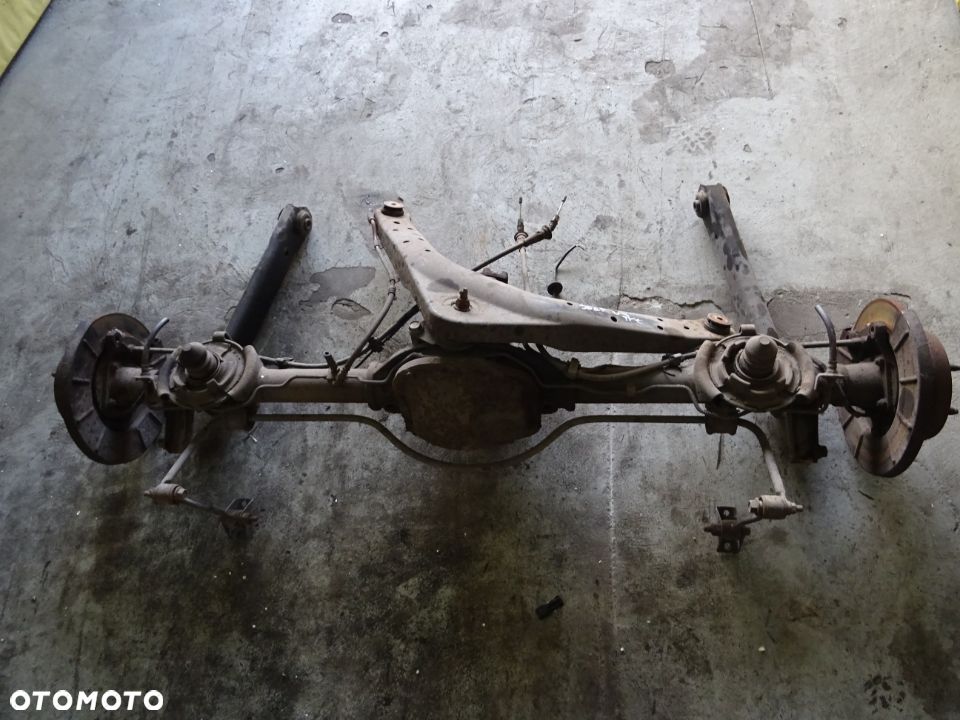 JEEP GRAND CHEROKEE 2.7 CRD 01-04 BELKA ZAWIESZENIA TYŁ - 1