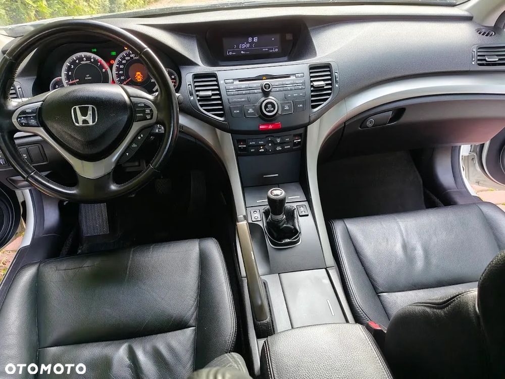 Honda Accord 2.0 Comfort - 10