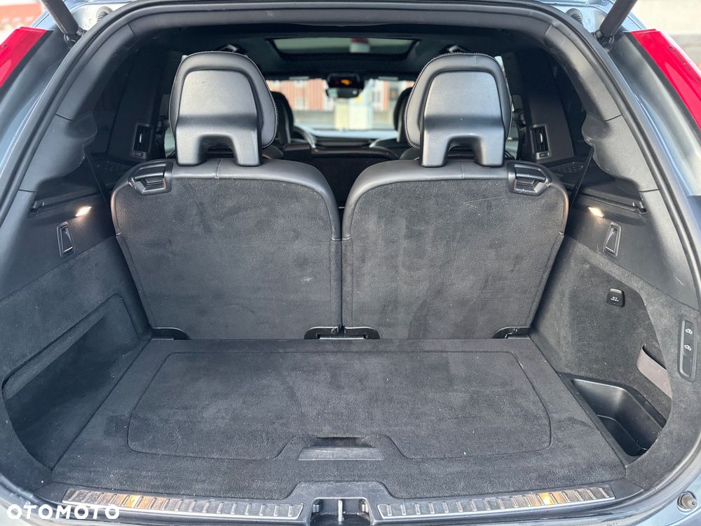 Volvo XC 90 T6 AWD R-Design 7os - 19