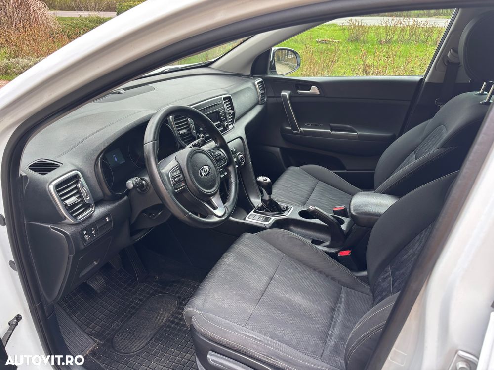 Kia Sportage 1.7 DSL 6MT 4x2 Plus - 27
