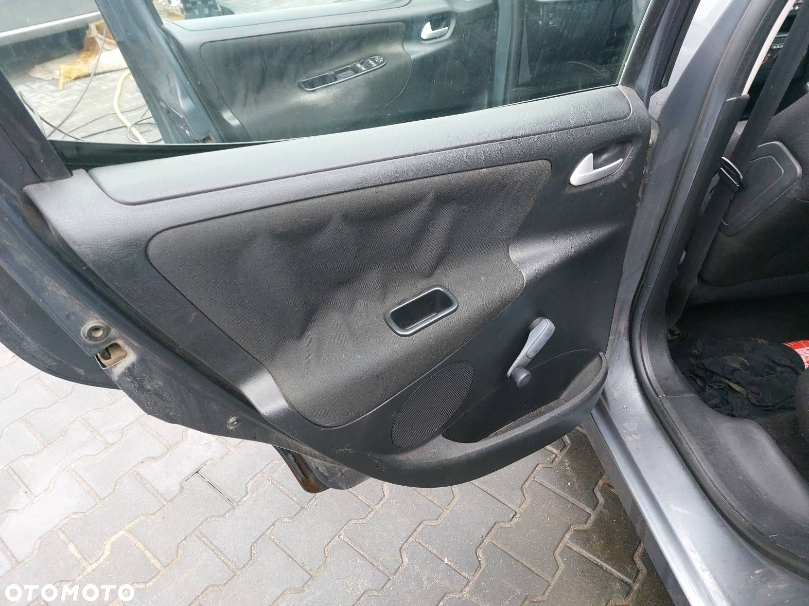 FOTELE KOMPLET LEWY PRAWY KANAPA TYŁ PEUGEOT 207 I SW LIFT - 4