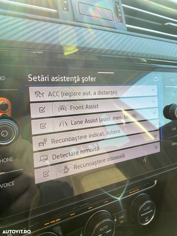 Volkswagen Passat 2.0 TDI DSG Comfortline - 20