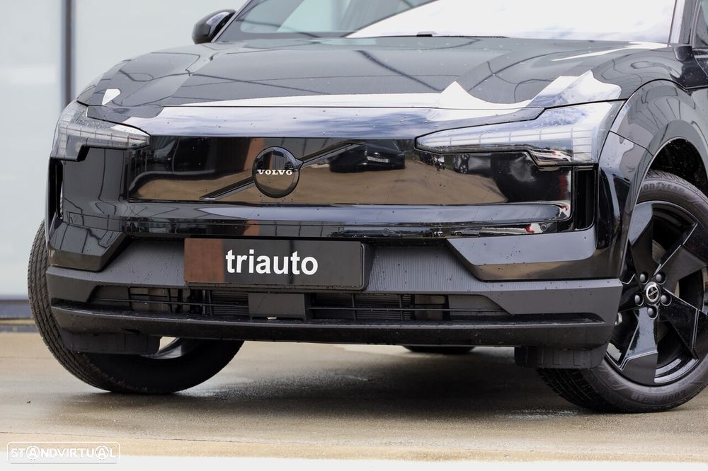 Volvo EX30 51 kWh Single Motor Black Edition - 42