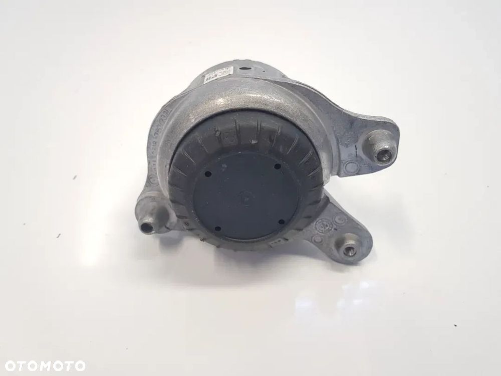 Poduszka silnika Mercedes W213 E klasa A2132402400 - 3