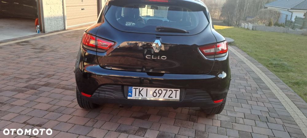 Renault Clio 1.2 16V 75 Experience - 5