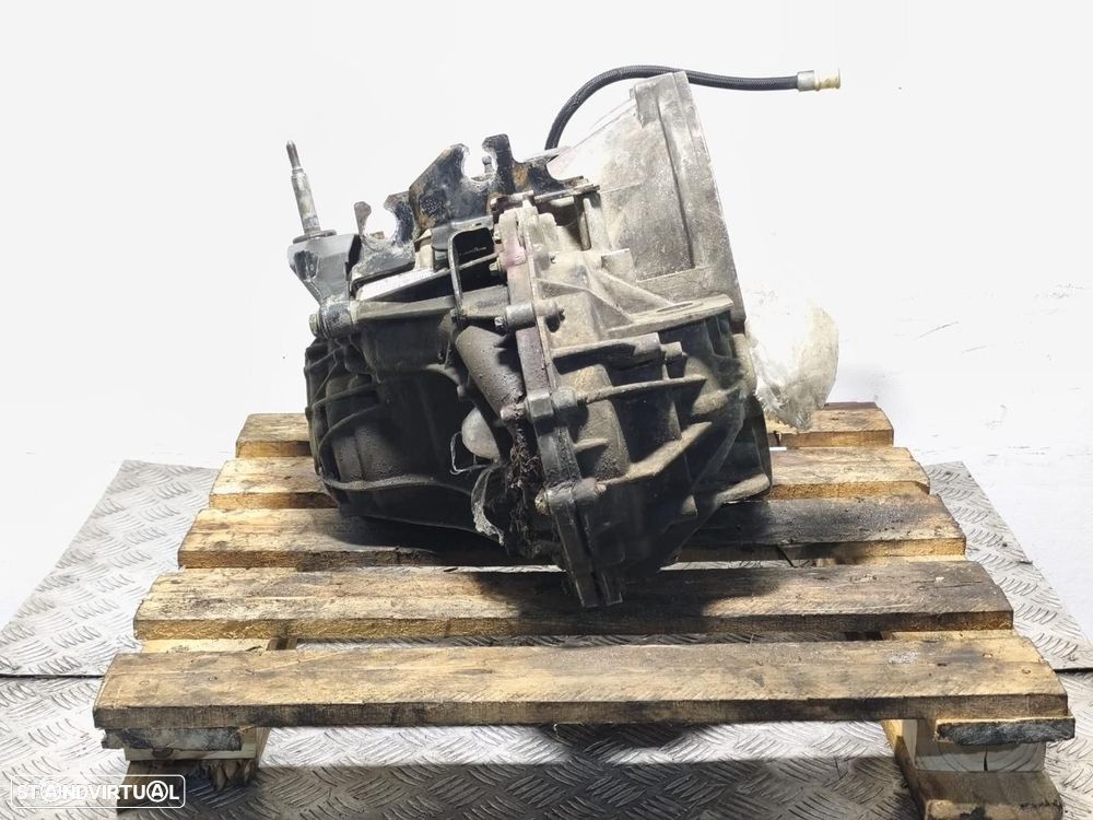 Caixa de velocidades manual RENAULT TRAFIC II 2.0 dCi PF6026 MOTOR M9R692 - 1