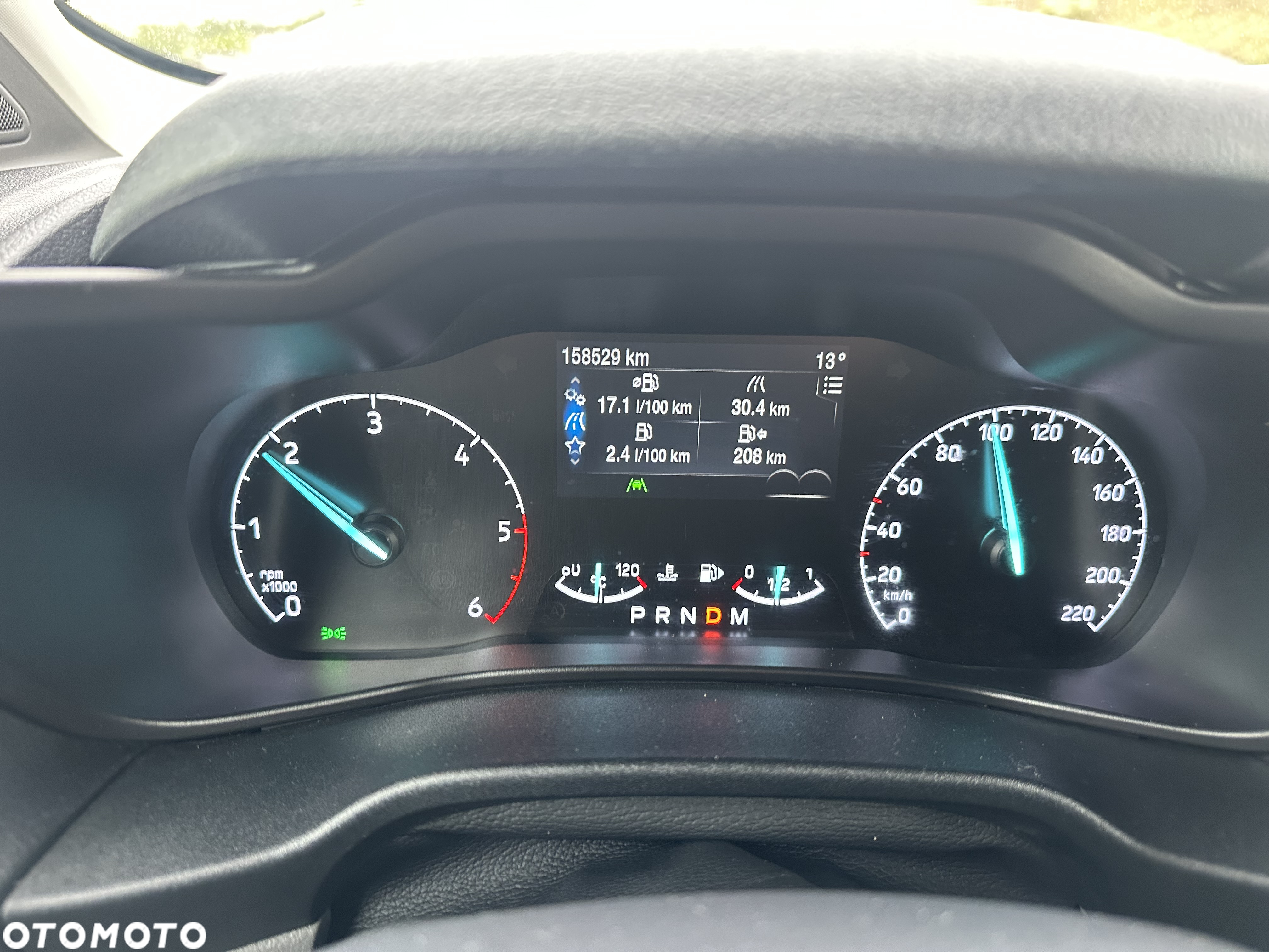 Ford Transit Connect - 22