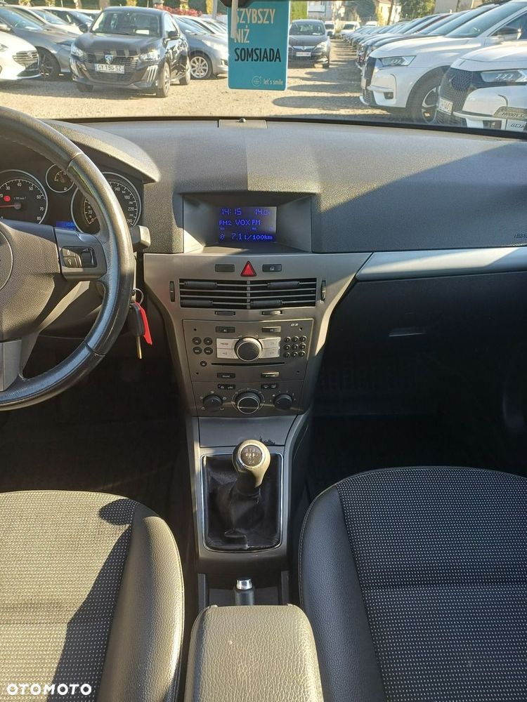 Opel Astra 1.8 Cosmo - 22