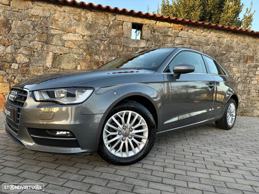 Audi A3 1.6 TDI Attraction - 12