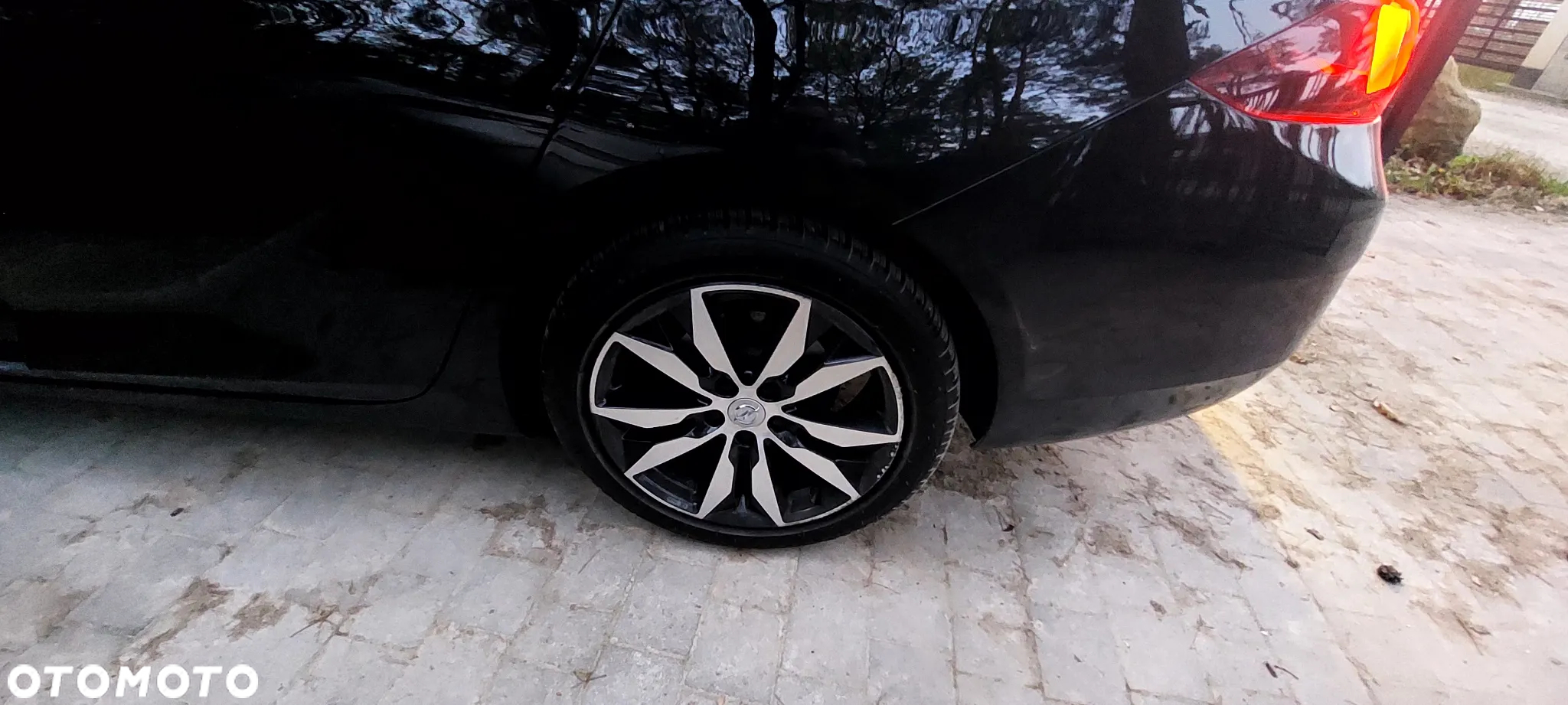 Opel Insignia 1.5 T Elite S&S - 16