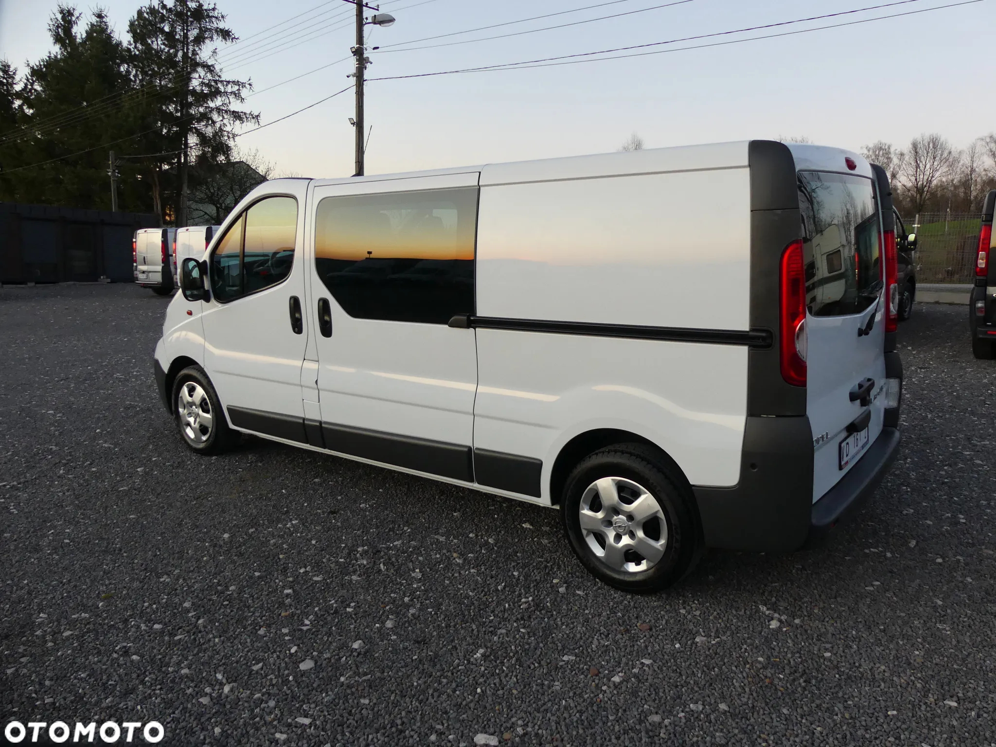 Opel VIVARO 2.0CDTI*115KM*2013r. - 34