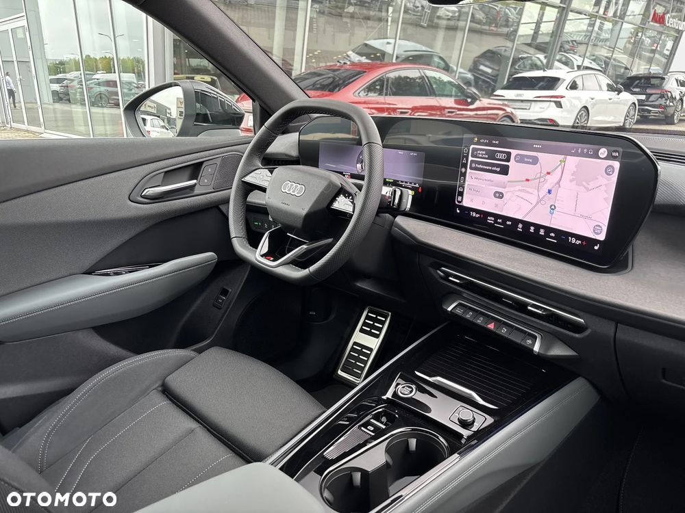 Audi Q3 Sportback - 12