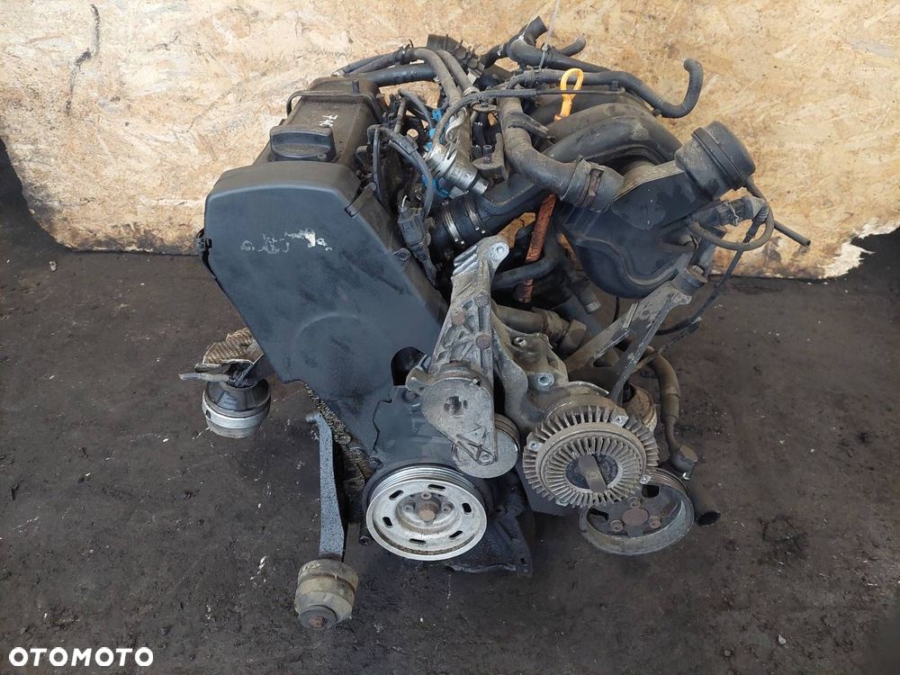 SILNIK BENZYNOWY VOLKSWAGEN PASSAT B5 1.6 8V ARM - 4