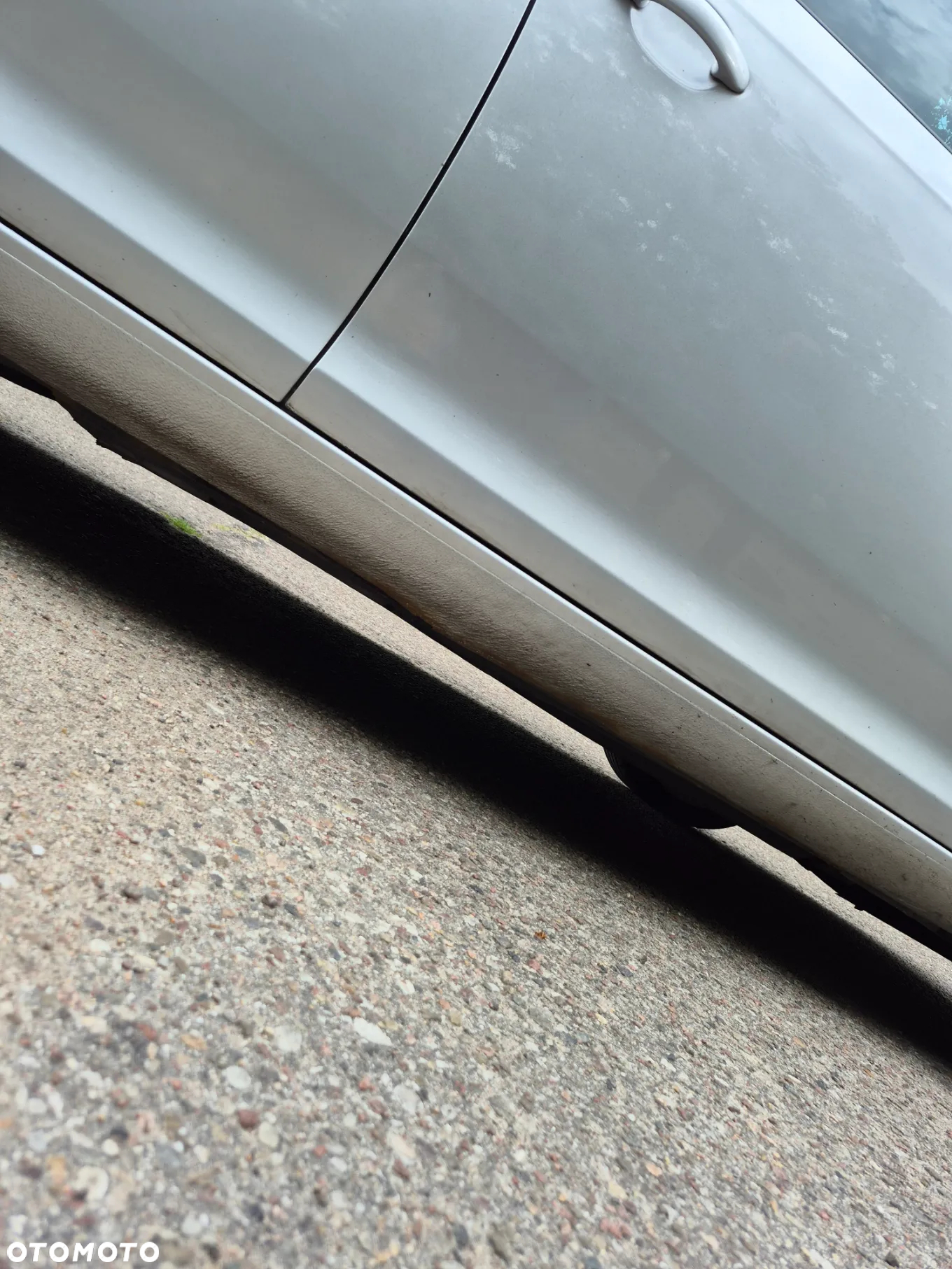 Volkswagen Golf 1.9 TDI DPF Edition BlueMotion - 7