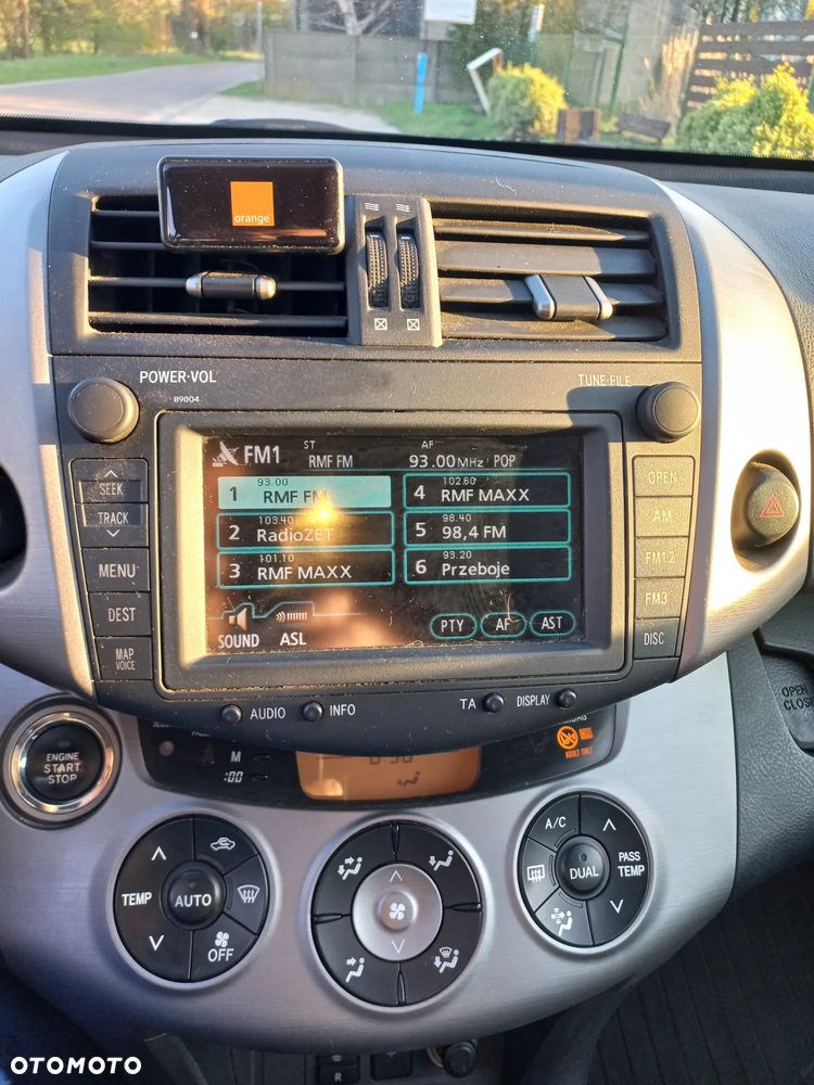 Toyota RAV4 2.2 D-4D Premium - 20