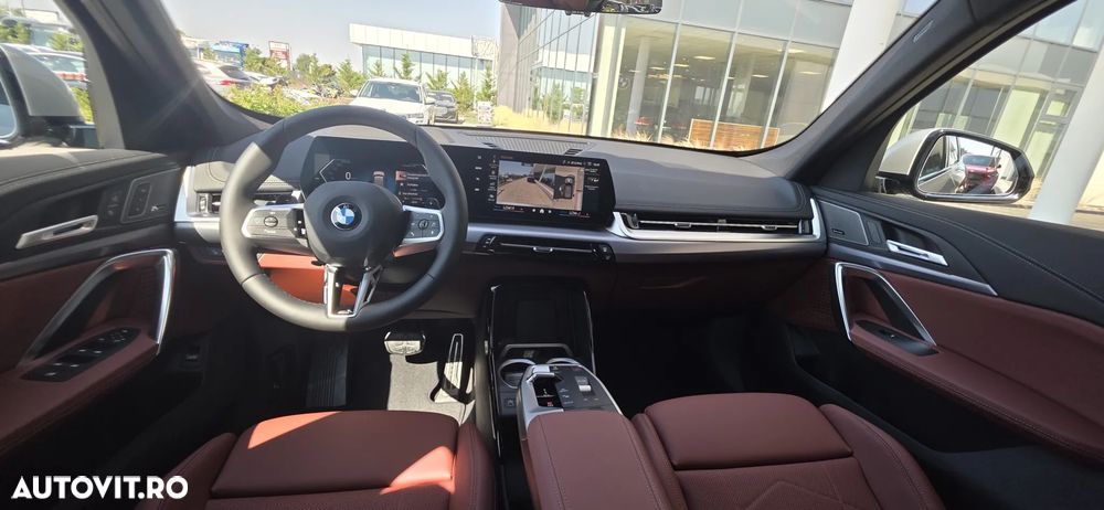 BMW X1 xDrive23i AT MHEV - 9