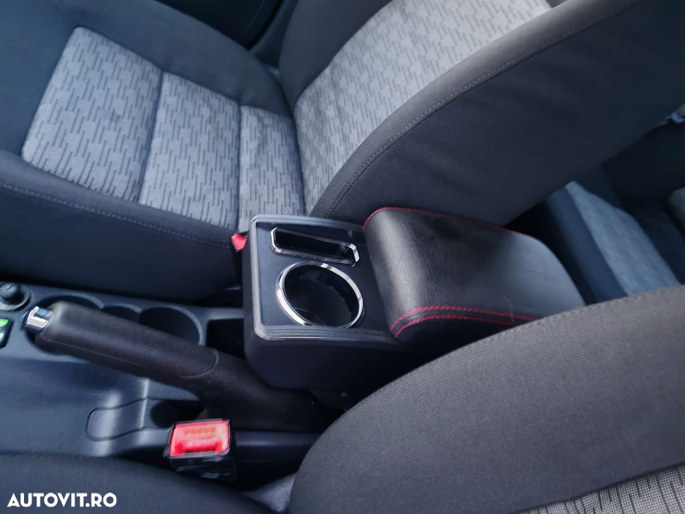 Skoda Octavia 1.6 TDI Drive - 8