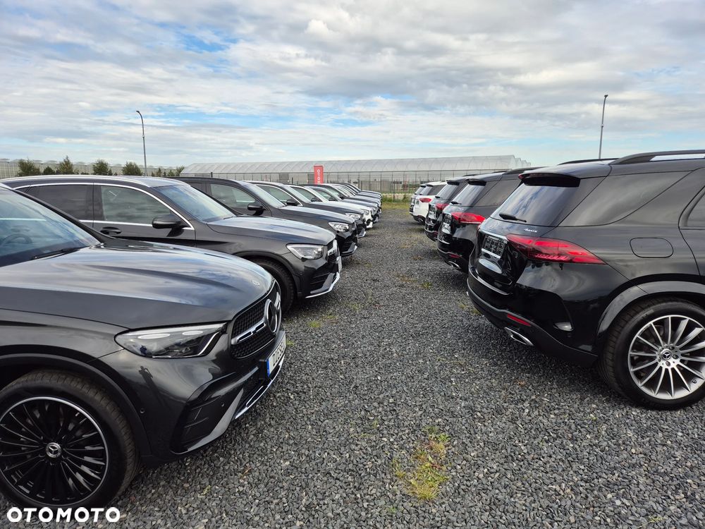 Mercedes-Benz GLC 300 de 4Matic 9G-TRONIC AMG Line Plus - 9
