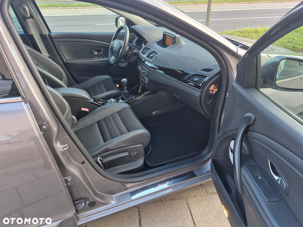 Renault Megane Grandtour ENERGY TCe 130 Start & Stop Bose Edition - 9