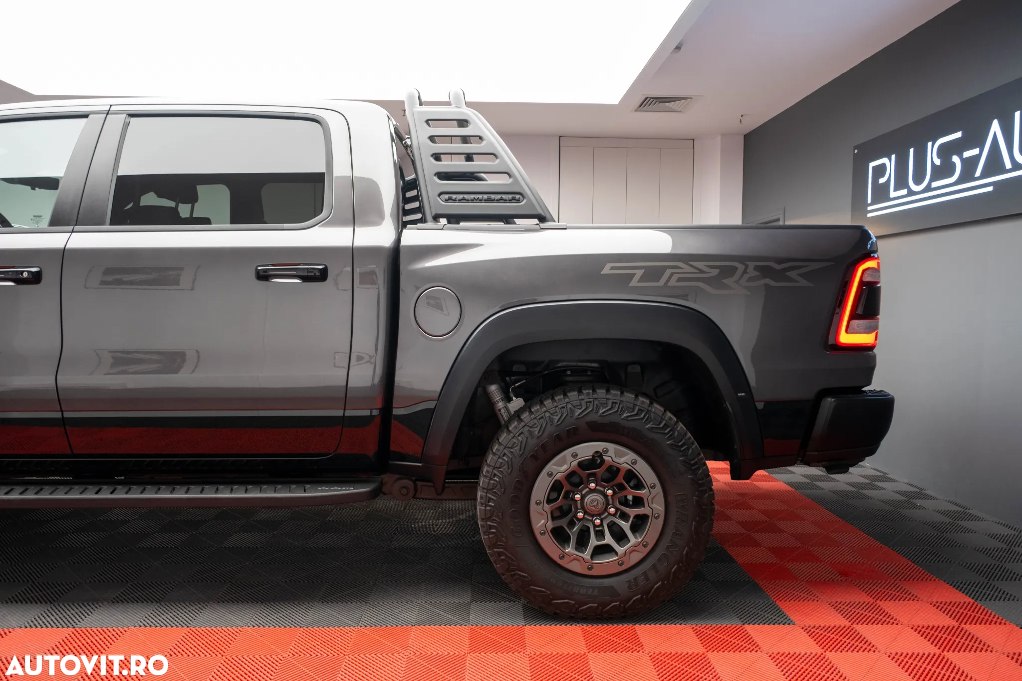 Dodge RAM - 11