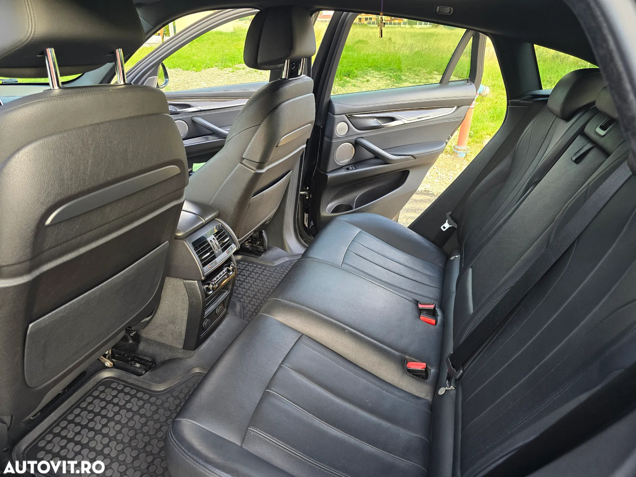 BMW X6 xDrive40d - 14