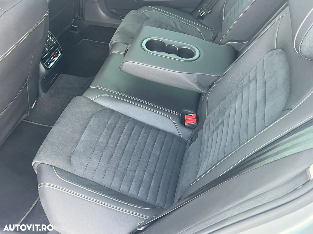 Volkswagen Passat 2.0 TDI 4Mot DSG Highline - 15