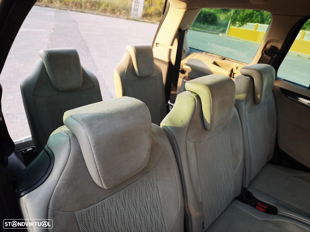 Citroën C4 Grand Picasso 1.6 e-HDi Exclusive CMP6 - 22