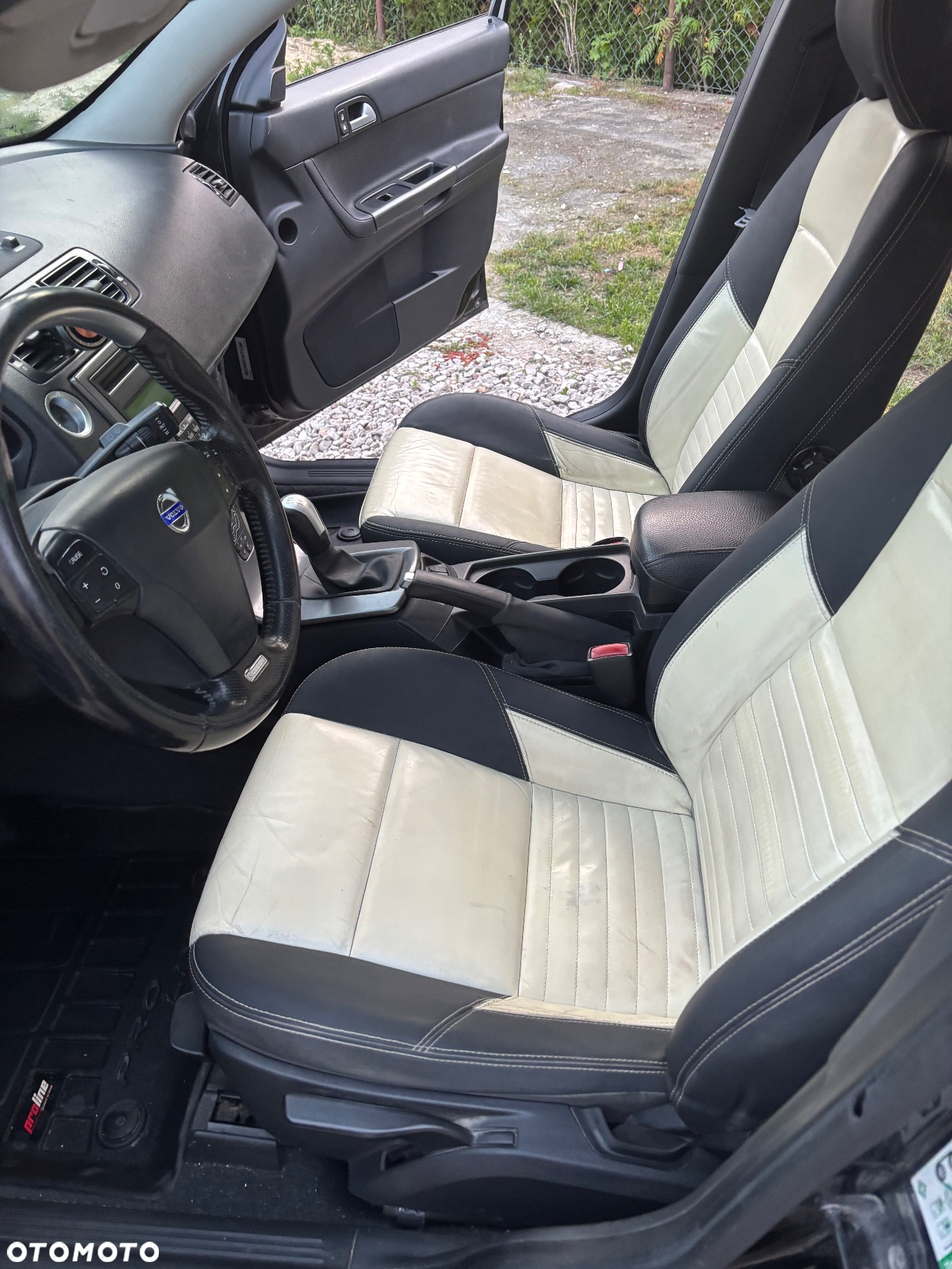 Volvo V50 2.4 Momentum - 27