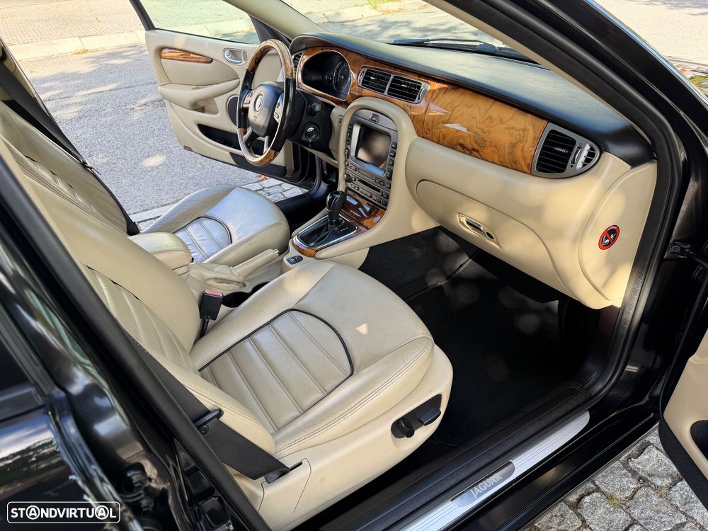 Jaguar X-Type 2.2 D Exclusive Aut. - 6