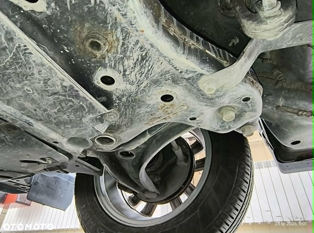 Mitsubishi ASX - 12