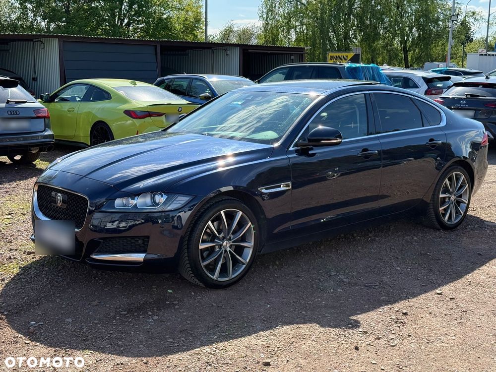 Jaguar XF 2.0 i4D Prestige - 6