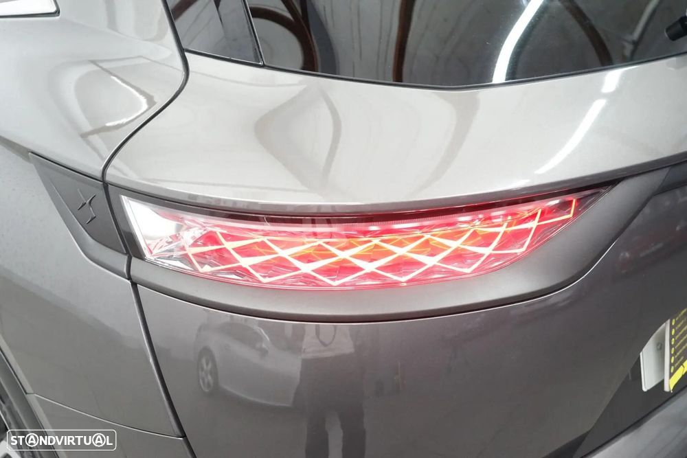 DS DS7 Crossback PureTech 130 Business Line - 17