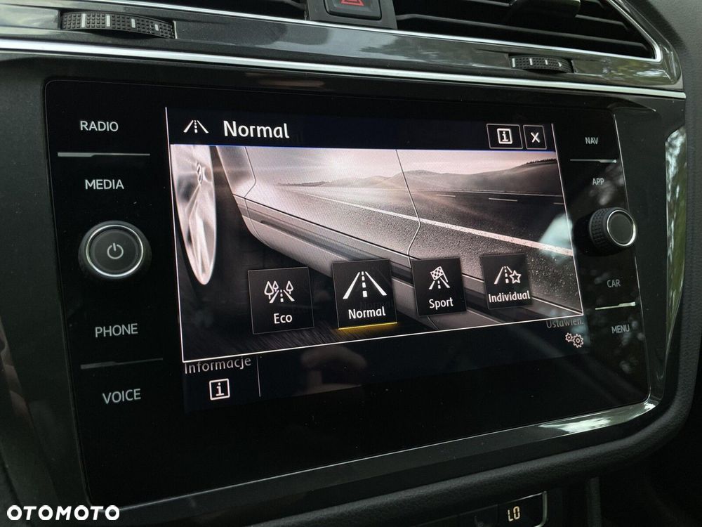 Volkswagen Tiguan 2.0 TSI 4Mot Highline DSG - 22
