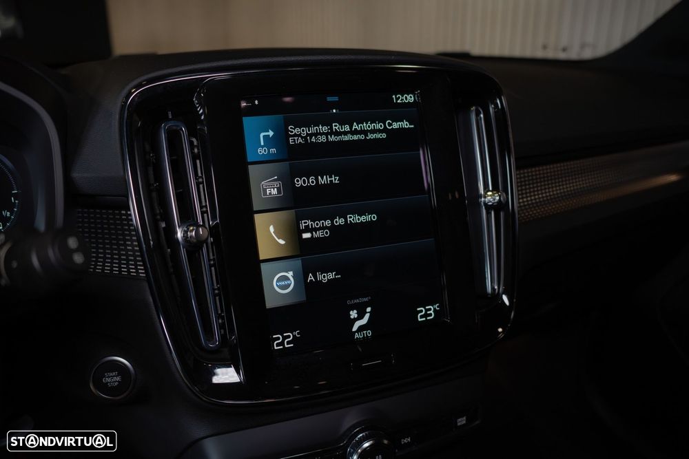 Volvo XC 40 1.5 T4 PHEV R-Design - 32