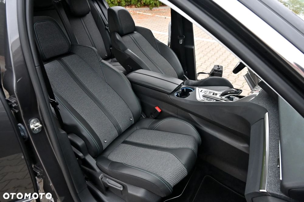 Peugeot 3008 BlueHDi 130 Stop & Start EAT8 Allure Pack - 39