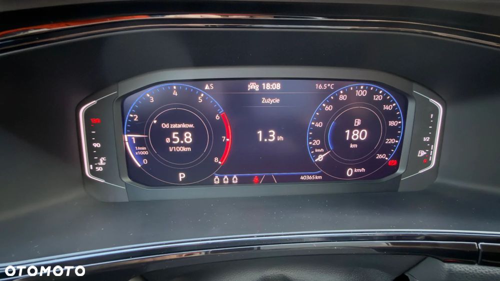 Volkswagen T-Roc 1.5 TSI Style DSG - 6