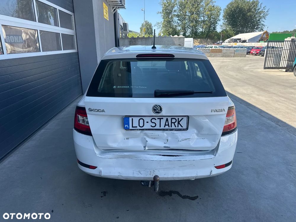 Skoda Fabia 1.0 TSI Active - 4