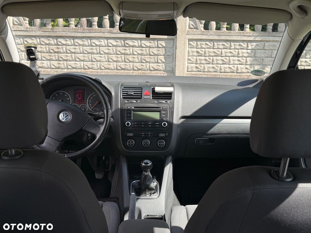 Volkswagen Golf - 13
