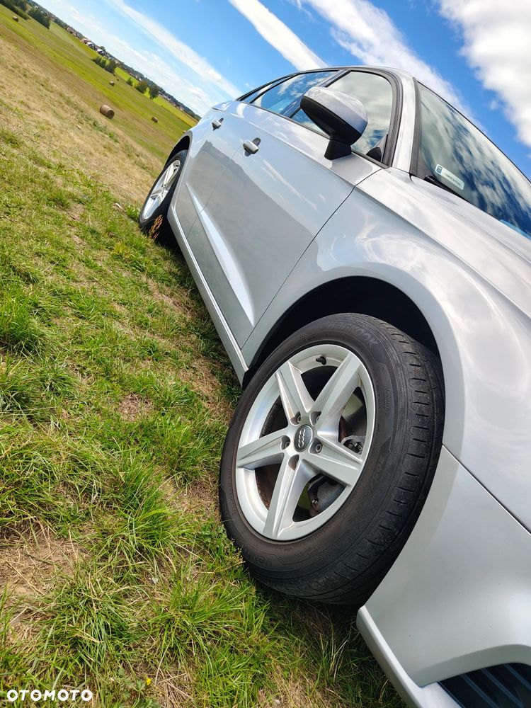 Audi A3 Sportback - 10