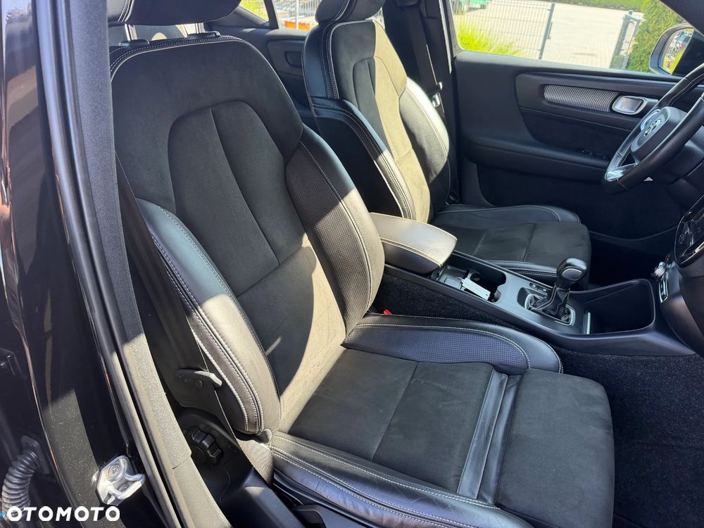 Volvo XC 40 D3 SCR R-Design - 18