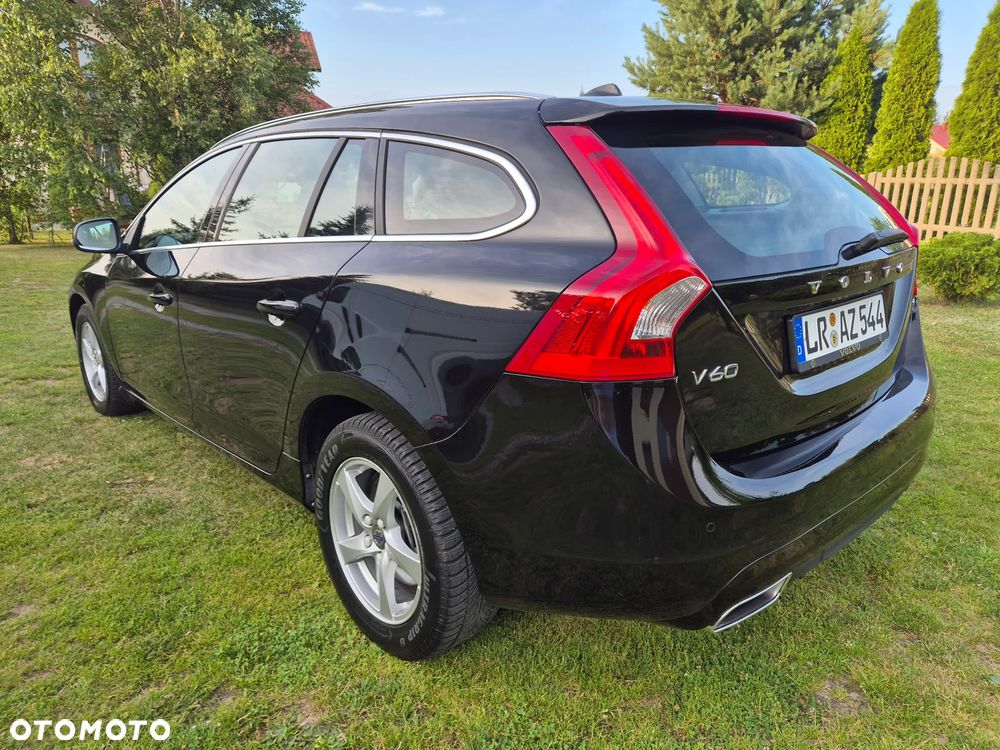Volvo V60 D4 AWD Momentum - 5