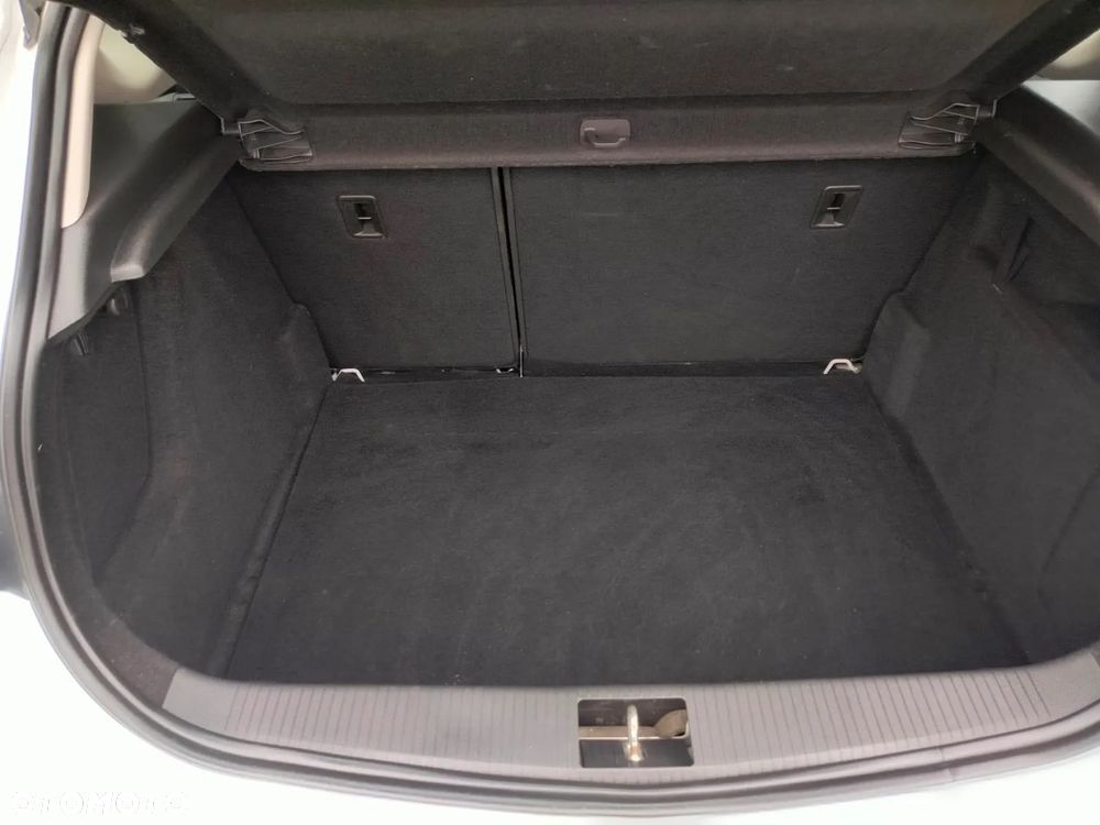 Opel Astra IV 1.6 Active - 27
